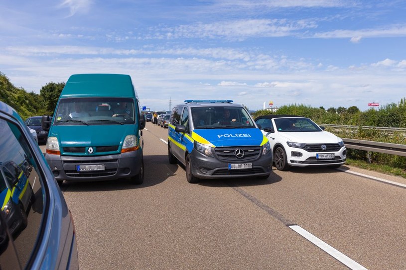 Spada liczba wypadków i kolizji powodowanych przez polskich kierowców za granicą. Najwięcej tego typu zdarzeń ma miejsce w Niemczech /Getty Images