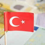Spadek wartości liry po dymisji szefa banku centralnego Turcji
