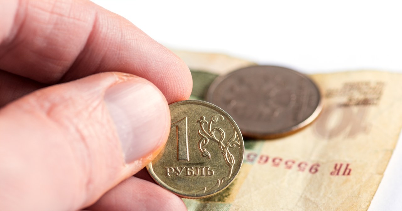 Spadki na giełdzie w Moskwie. Rubel traci do innych walut. Zdj. ilustracyjne /123RF/PICSEL