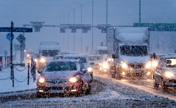 ​Spadnie nawet 30 cm śniegu. Zima wkracza do Polski