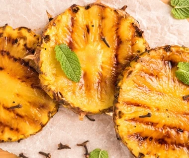 Spala tłuszcz, przeciwdziała osteoporozie, a nawet poprawia nastrój. Możesz jeść na różne sposoby