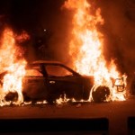 Spalone auto, a w nim ludzkie szczątki. Są wyniki sekcji zwłok