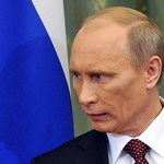 Specjaliści : Deklaracje Putina umacniają złotego