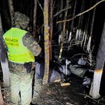 Specjalna skrytka w mercedesie. Grek przewoził nielegalnych migrantów