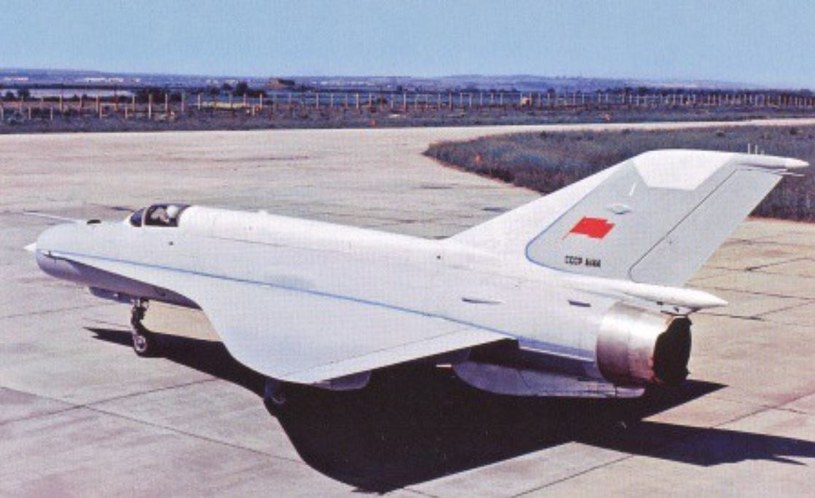 Specjalna wersja myśliwca MiG-21I nazwana "Analog", na której testowano układ skrzydeł zastosowany w Tu-144 /domena publiczna