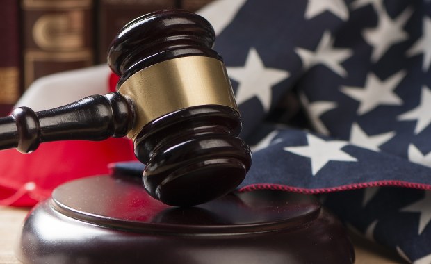 Spędził 20 lat w więzieniu za zabójstwo, które popełnił jego brat bliźniak