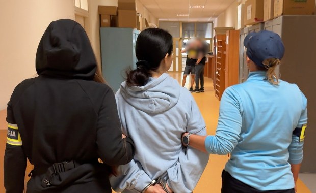 Spektakularna akcja antyterrorystów w stolicy! 24 zatrzymanych, narkotyki i amunicja w tle