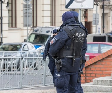 Spektakularna akcja CBŚP. Policjanci obezwładnili mężczyznę na środku ulicy