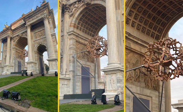 Spektakularny pokaz multimedialny znicza olimpijskiego w Mediolanie