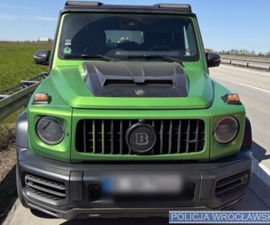 Spektakularny pościg na A4 za skradzionym Mercedesem. Auto warte ponad milion 