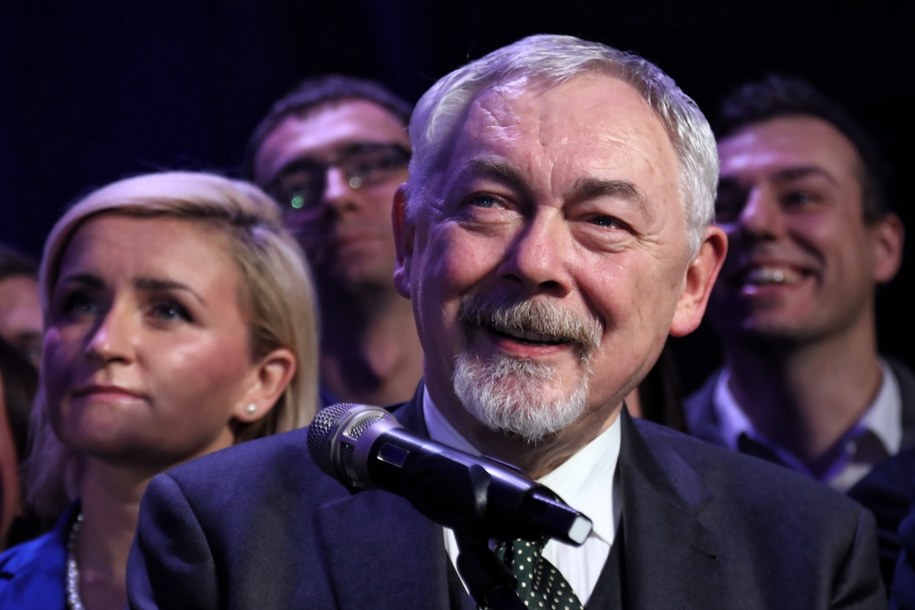 „Spektrum ugrupowań popierających moją kandydaturę jest tak szerokie, że przez to jest ona apolityczna” – mówił w wywiadzie dla PAP Majchrowski /Jan Graczyński /PAP