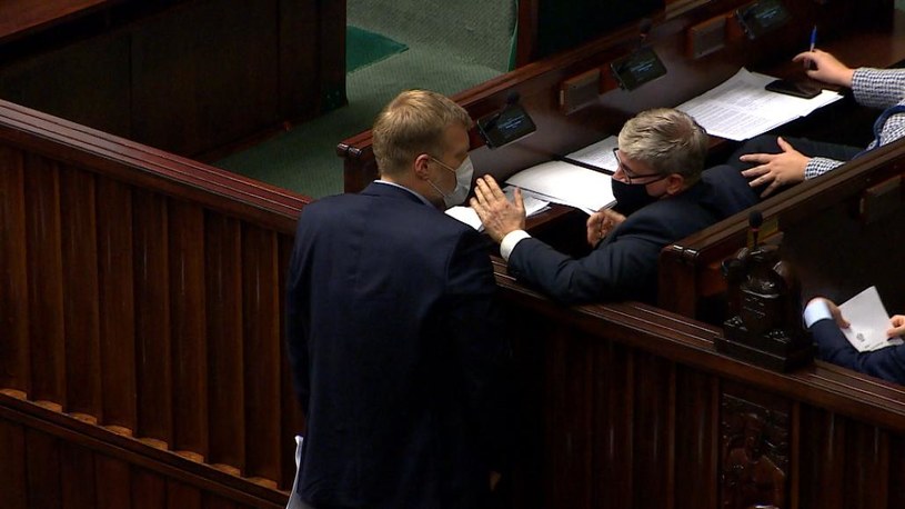 Spięcie pomiędzy Pawłem Solochem a Adrianem Zandbergiem /Polsat News