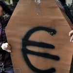 "Spiegel": Grecja rozważa wystąpienie ze strefy euro; Ateny zaprzeczają