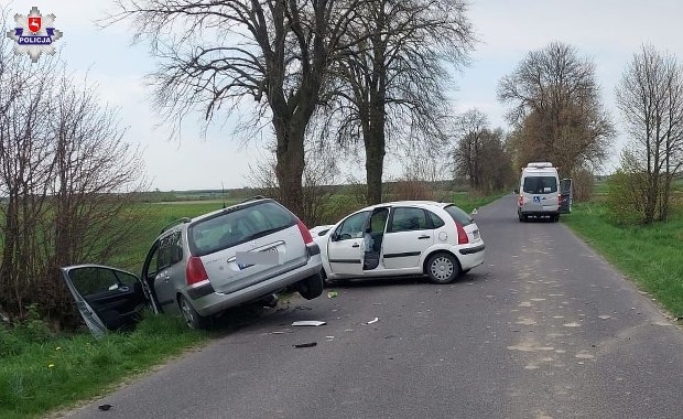 Spiesząc się na maturę spowodowała wypadek. Jedna osoba w szpitalu