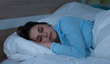 Śpisz w taki sposób? To mówi o tobie więcej od znaku zodiaku