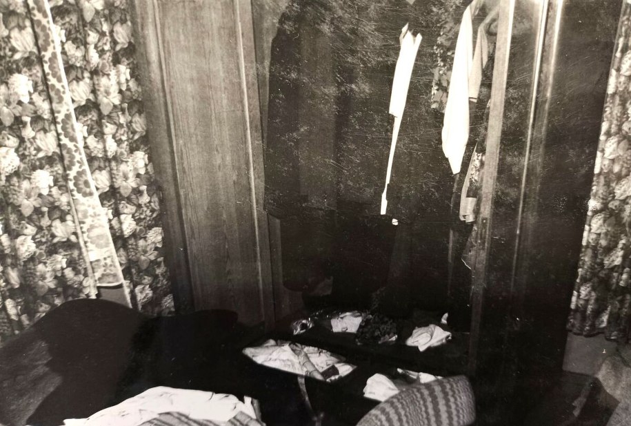 Splądrowany dom zamordowanych emerytów ze Zwierzyńca, fot. Policja Lublin /