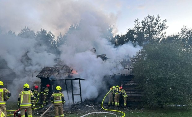 Spłonął drewniany dom. W środku zwłoki mężczyzny