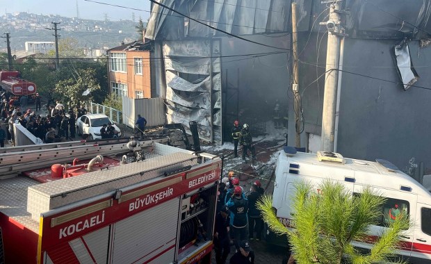 Spłonęła fabryka perfum. W środku znaleziono ciała sześciu osób