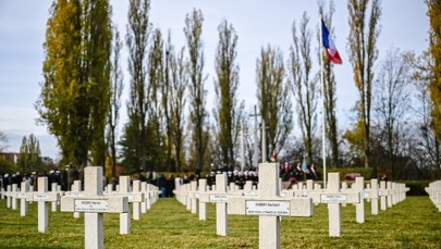 Spoczywają tu francuscy żołnierze. Największy cmentarz wojskowy poza Francją jest w Polsce