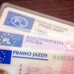 Spójrz na swoje prawo jazdy. Zwróć uwagę na jedną datę