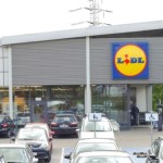 Spojrzał na czekolady w niemieckim Lidlu. "Patrzcie, bo to jest hit"