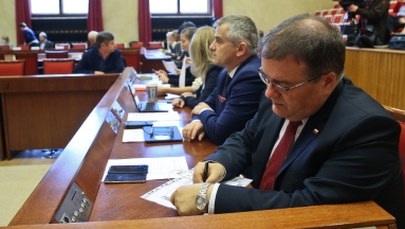 Społeczne wysłuchanie publiczne: Reforma oświaty kosztowna, szkodliwa dla uczniów