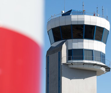 Spór kontrolerów lotów z PAŻP trwa. Polsce grożą masowe odwołania lotów