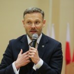 Spór o sędziów Trybunału Konstytucyjnego. Bogucki wezwany na świadka