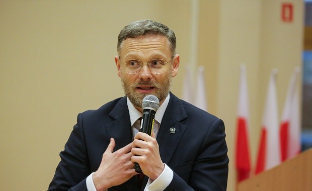 Spór o sędziów Trybunału Konstytucyjnego. Bogucki wezwany na świadka