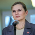 Spór o słowa Nowackiej o podręczniku do HiT-u. Jest decyzja sądu