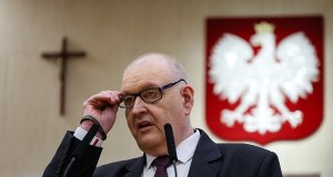 Spór o ślubowanie nowych sędziów TK. Bogdan Święczkowski wyjaśnia