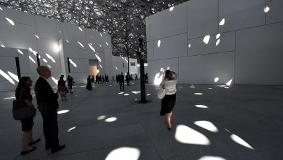 Spór wokół "arabskiego Luwru". Francja wysłała 300 dzieł sztuki do Abu Zabi!