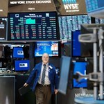 Spore spadki na Wall Street na koniec tygodnia