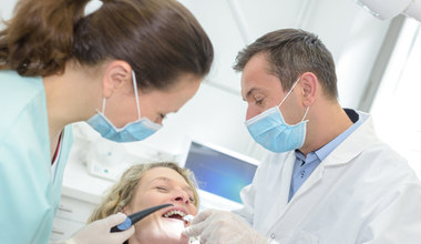 Sposoby na bezbolesne leczenie zębów