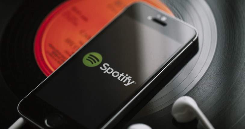 Spotify - warto wiedzieć, jak zrezygnować z usługi, jeśli kiedykolwiek podejmiemy taką decyzję /123RF/PICSEL