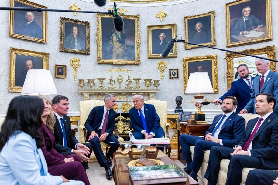 Spotkanie Donalda Trumpa z kanadyjskim premierem w Gabinecie Owalnym /SHAWN THEW/POOL /PAP/EPA