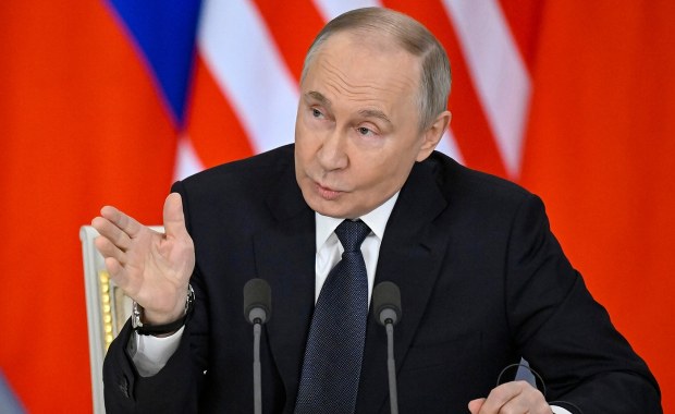 Spotkanie na szczycie na Kremlu przed rozmowami pokojowymi w Stambule