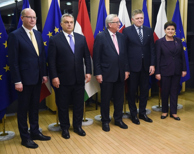 Spotkanie premierów Grupy Wyszehradzkiej z szefem KE /Radek Piertruszka /PAP