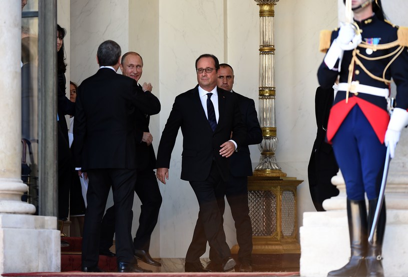 Spotkanie prezydentów Rosji i Francji /STEPHANE DE SAKUTIN /AFP