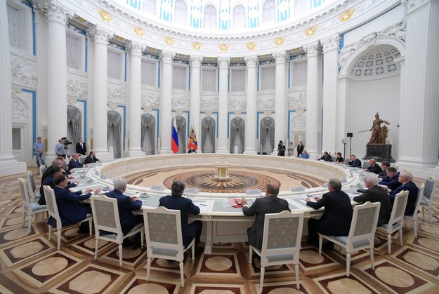 Spotkanie Putina z rosyjskimi politykami. /ALEXEI NIKOLSKY / SPUTNIK / KREMLIN POOL / POOL /PAP/EPA