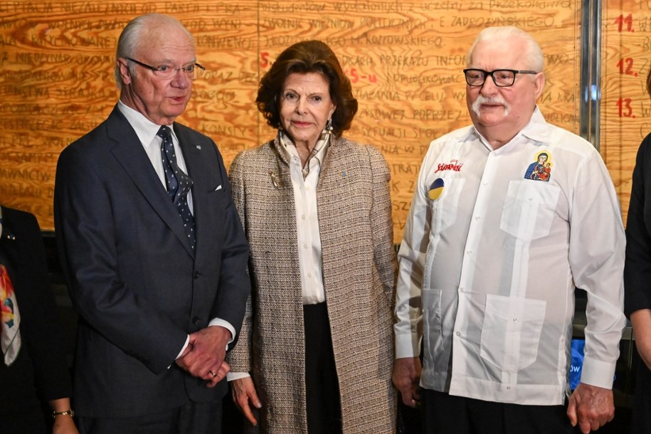 Spotkanie szwedzkiej pary królewskiej z Lechem Wałęsą /Adam Warżawa /PAP