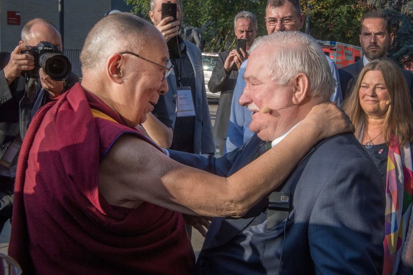 Spotkanie Wałęsy z Dalajlamą /AFP