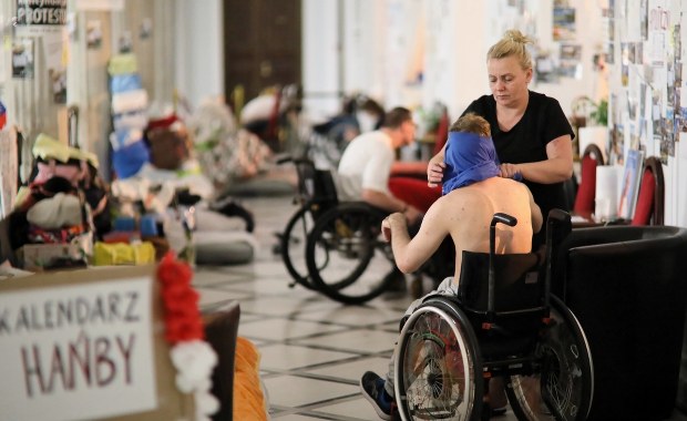 Spotkanie z niepełnosprawnymi bez uczestników protestu. "Kto się interesował, to wiedział"