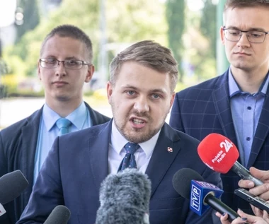 Spotkanie z powstańcami bez władz Warszawy. Radni PiS pytają o powody 