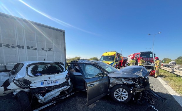 Spowodował karambol na S8. Nowe ustalenia ws. kierowcy ciężarówki