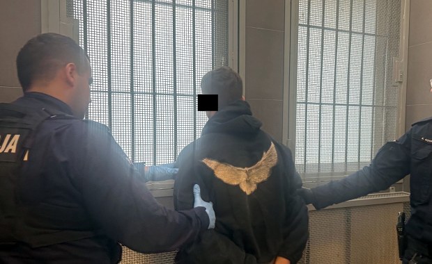 Spowodował kolizję na moście w Warszawie i zasnął. Był pod wpływem narkotyków 