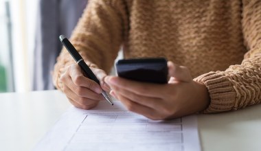 Spóźniłeś się ze zgłoszeniem darowizny? Teraz prawo daje ci furtkę, by nie płacić podatku 