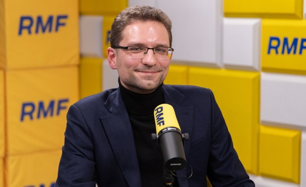 "Spóźniony krok". Poseł Konfederacji o propozycji rządu ws. cen paliw