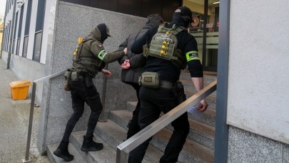 Sprawa "Buddy". Kolejnych 10 osób z zarzutami