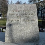 Sprawa ks. Henryka Jankowskiego. Barbara Borowiecka wycofała pozew